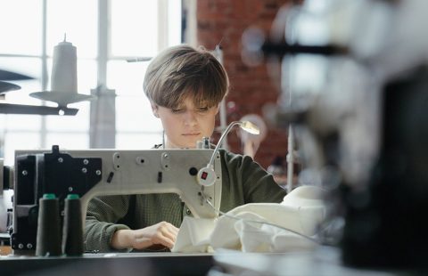 Essential Sewing Machine Feet for Every Project